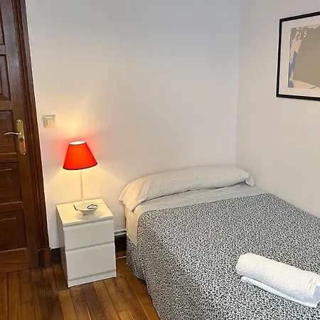 بيت ضيافة Campussur